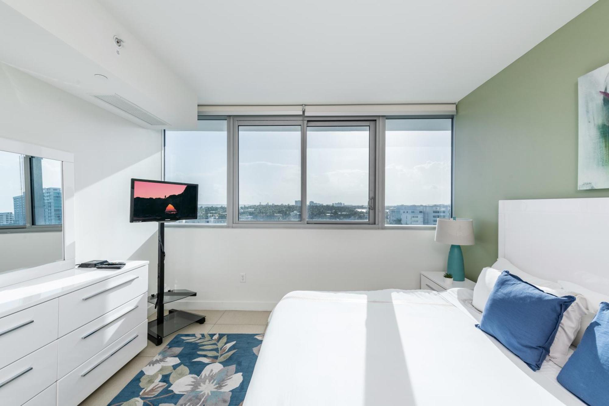 Global Luxury Suites At Monte Carlo Miami Beach Pokoj fotografie