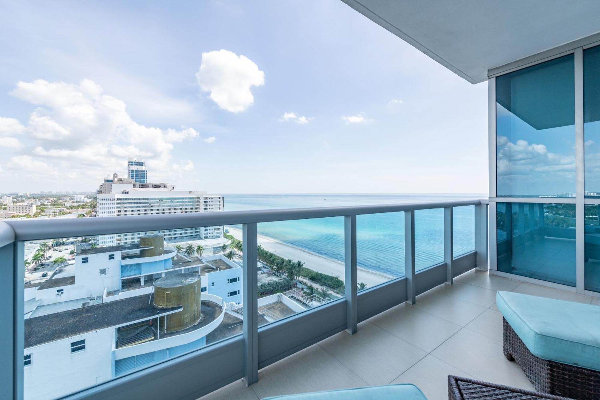 Global Luxury Suites At Monte Carlo Miami Beach Pokoj fotografie