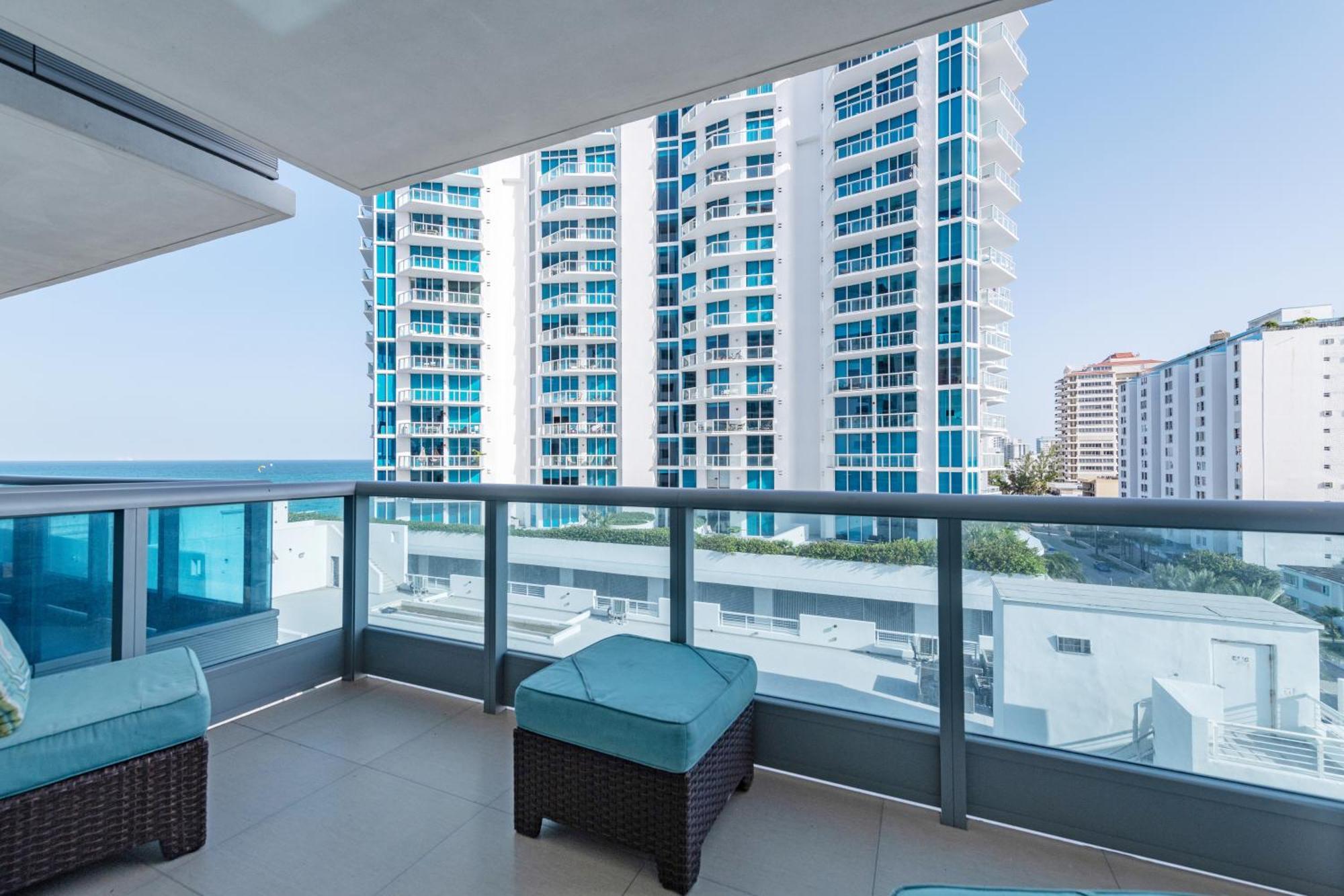 Global Luxury Suites At Monte Carlo Miami Beach Exteriér fotografie